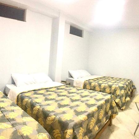 Ancora Beach Hotel マンコラ エクステリア 写真